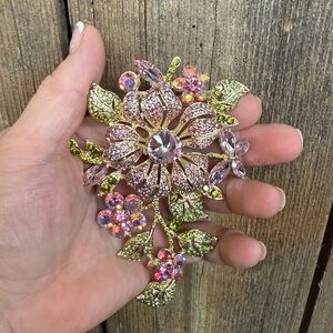 Elegant Floral Crystal Brooch